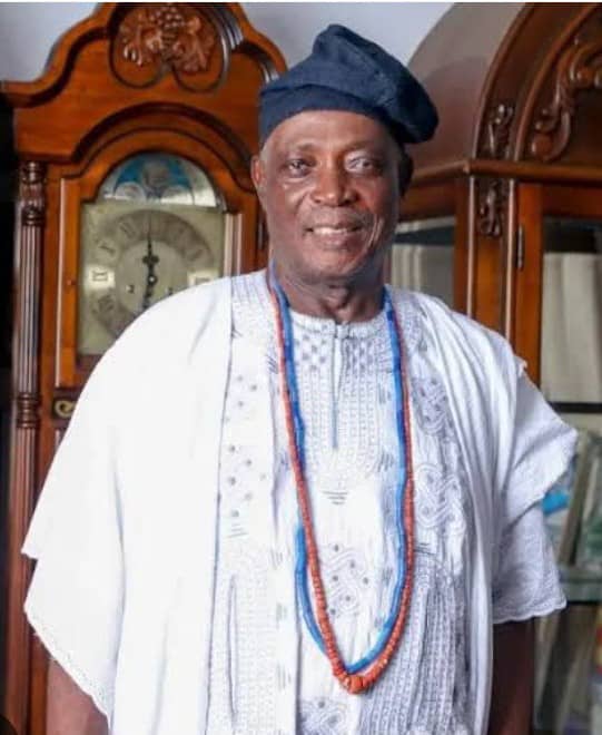 Oba Ladoja Leads by Example: Renovates Father’s House to Foster Community Connection