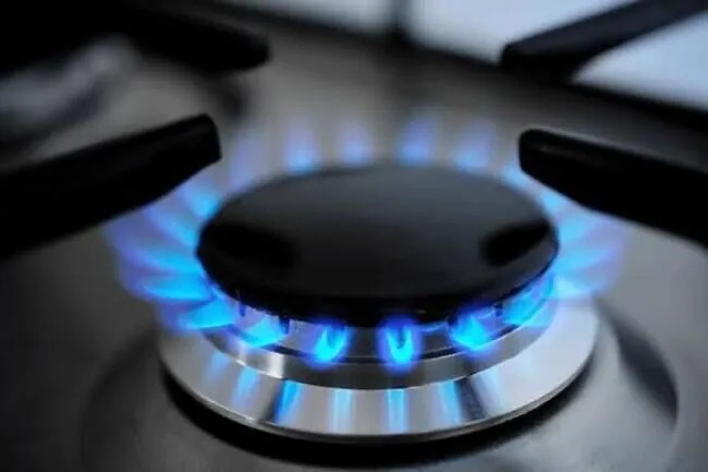 Households suffer as cooking gas shortage worsens, rises to N25,000